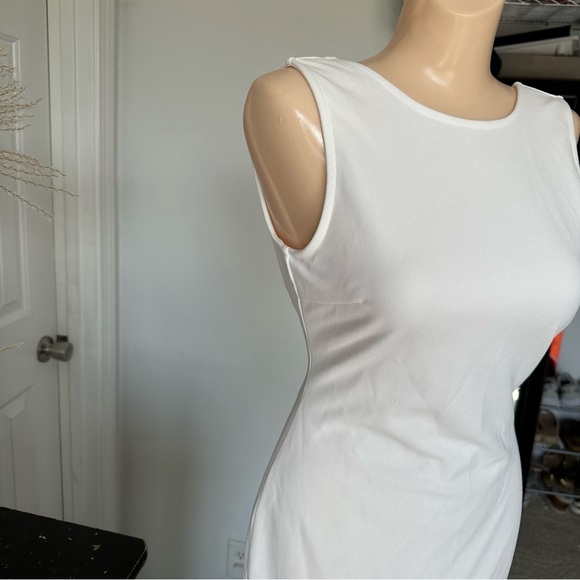 LULU’S VA VA VOOM BACKLESS SLEEVELESS MERMAID MAXI DRESS - Picture 6 of 15